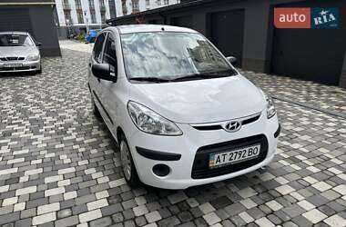 Хетчбек Hyundai i10 2010 в Івано-Франківську