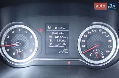 Хетчбек Hyundai i10 2021 в 