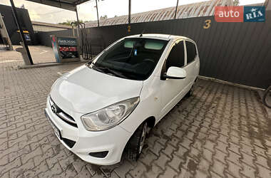 Hyundai i10 2011