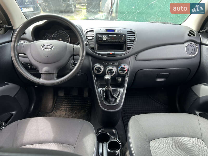 Хэтчбек Hyundai i10 2013 в Харькове фото 10 Хэтчбек Hyundai i10 2013 в Харькове