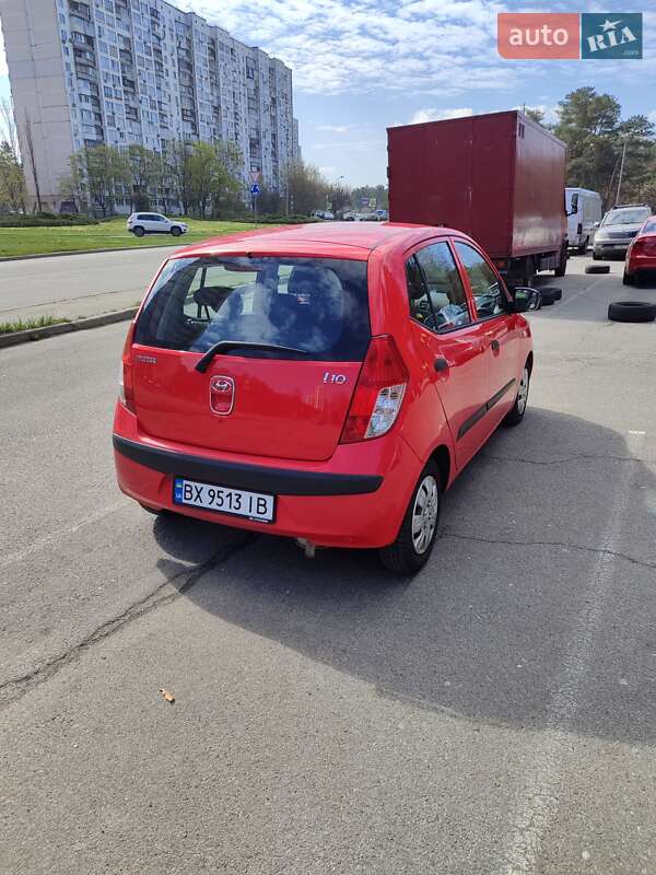 Хетчбек Hyundai i10 2008 в Києві