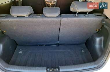 Хэтчбек Hyundai i10 2017 в 