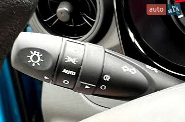 Хэтчбек Hyundai i10 2023 в 