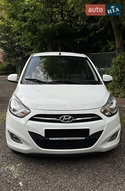 Хетчбек Hyundai i10 2012 в Львові