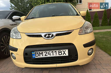 Хэтчбек Hyundai i10 2010 в 