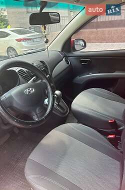 Хетчбек Hyundai i10 2013 в Одесі