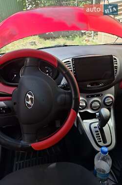 Хэтчбек Hyundai i10 2008 в Кропивницком