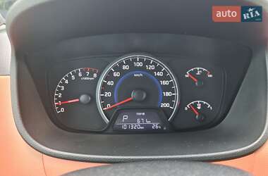 Хэтчбек Hyundai i10 2014 в 