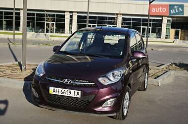 Hyundai i10 2012 Hyundai i10 2012
