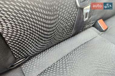 Хэтчбек Hyundai i10 2013 в 