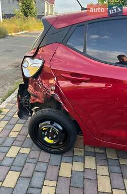 Хэтчбек Hyundai i10 2023 в 