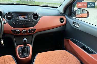 Хэтчбек Hyundai i10 2014 в 