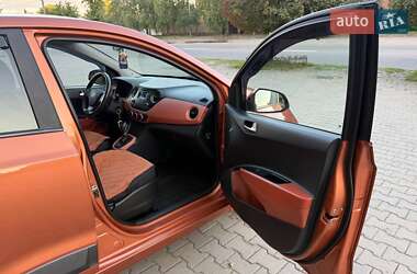 Хэтчбек Hyundai i10 2014 в 
