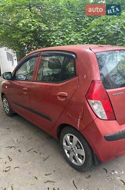 Хэтчбек Hyundai i10 2008 в 