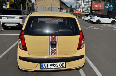 Хэтчбек Hyundai i10 2009 в 
