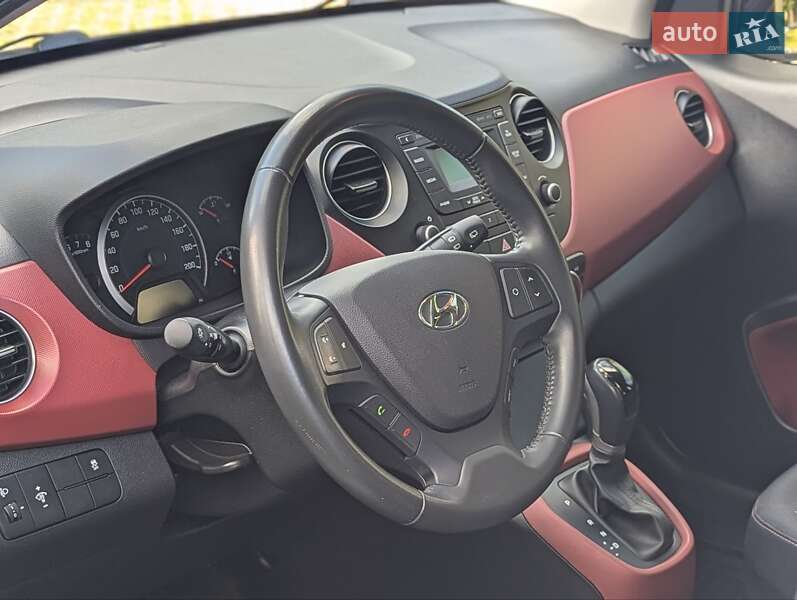 Хэтчбек Hyundai i10 2018 в Харькове