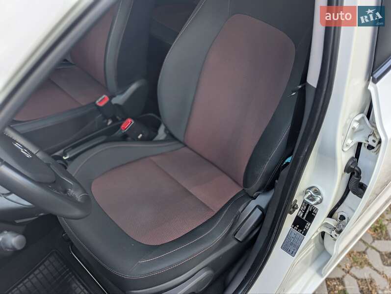 Хэтчбек Hyundai i10 2018 в Харькове