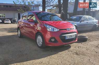 Хетчбек Hyundai i10 2015 в Києві