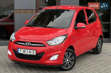Hyundai i10 2013 Hyundai i10 2013