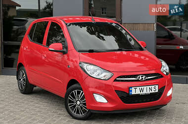 Хэтчбек Hyundai i10 2013 в 