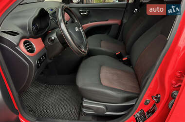 Хэтчбек Hyundai i10 2013 в 