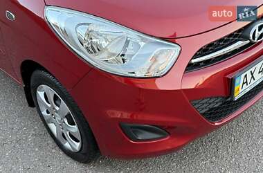 Хэтчбек Hyundai i10 2013 в 