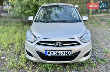 Хетчбек Hyundai i10 2013 в Харкові