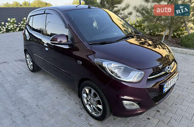 Hyundai i10 2013 Hyundai i10 2013
