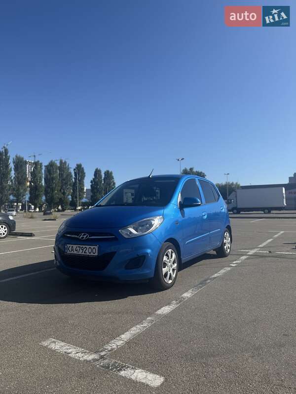 Хетчбек Hyundai i10 2011 в Києві