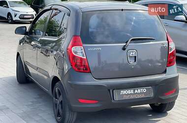 Хэтчбек Hyundai i10 2012 в 