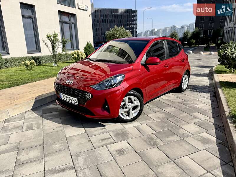 Hyundai i10 2021