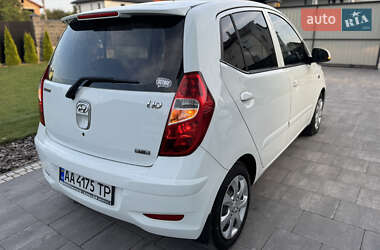 Хэтчбек Hyundai i10 2011 в 