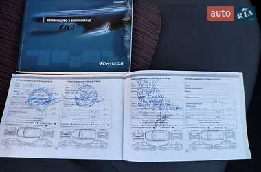 Хэтчбек Hyundai i10 2012 в 