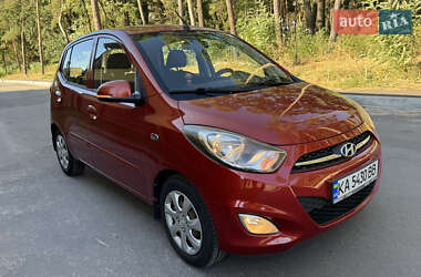 Хэтчбек Hyundai i10 2012 в Киеве
