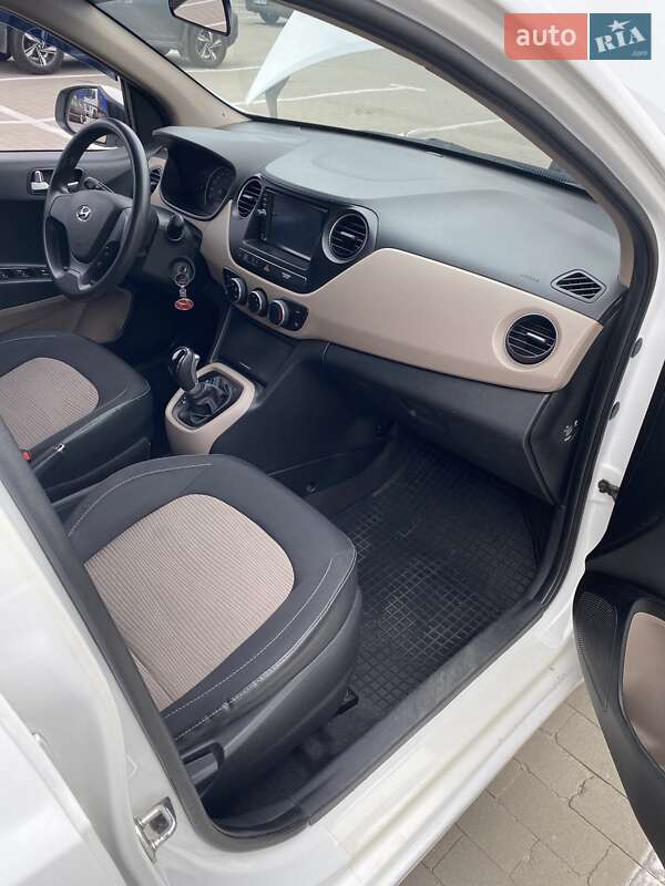 Хэтчбек Hyundai i10 2015 в Броварах