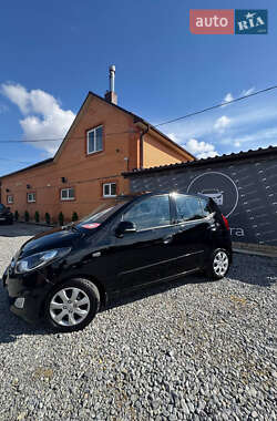 Hyundai i10 2011