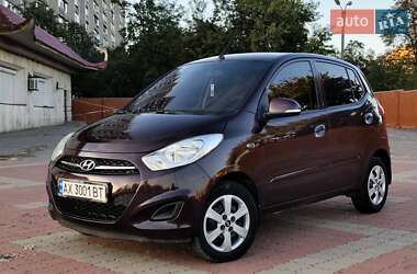 Хетчбек Hyundai i10 2012 в Харкові