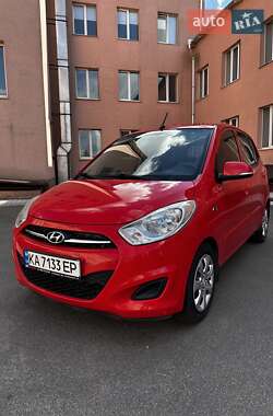 Хэтчбек Hyundai i10 2011 в Хотове
