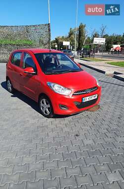 Хэтчбек Hyundai i10 2012 в 