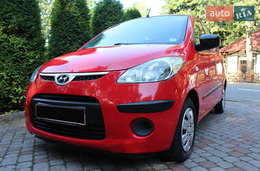 Хэтчбек Hyundai i10 2009 в 