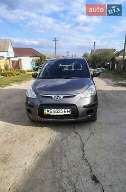 Хэтчбек Hyundai i10 2008 в 