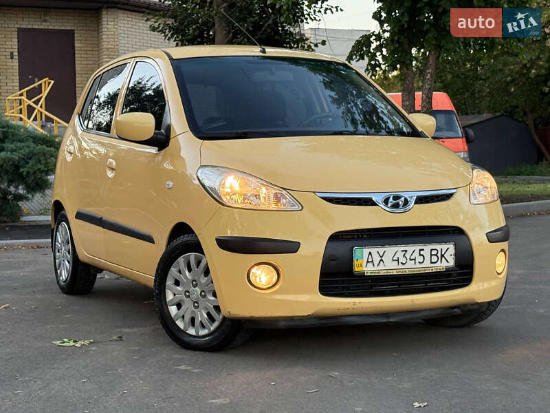Хэтчбек Hyundai i10 2009 в Харькове