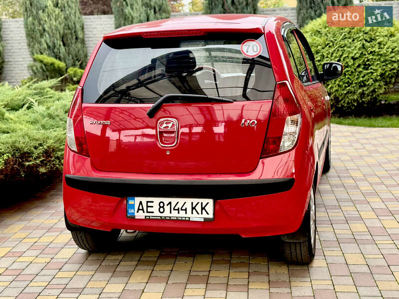 Хэтчбек Hyundai i10 2008 в Днепре