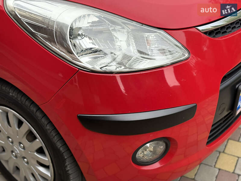 Хэтчбек Hyundai i10 2008 в Днепре