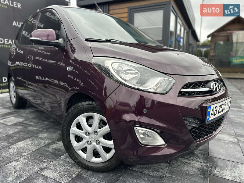 Хэтчбек Hyundai i10 2012 в Виннице