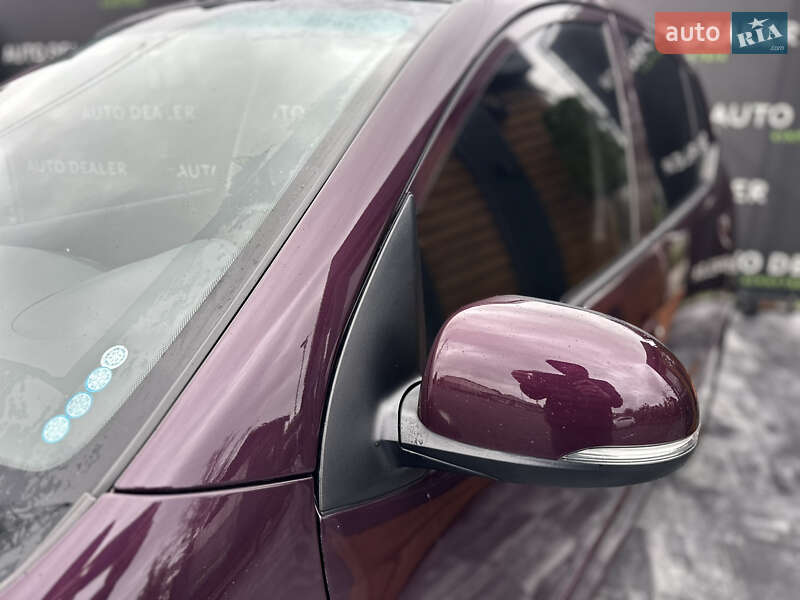 Хэтчбек Hyundai i10 2012 в Виннице