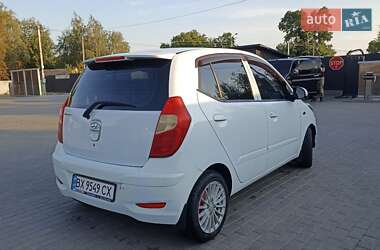 Хэтчбек Hyundai i10 2012 в 