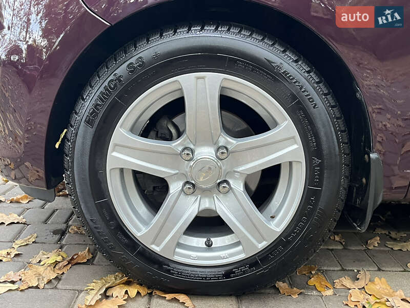 Хэтчбек Hyundai i10 2012 в Одессе фото 21 Хэтчбек Hyundai i10 2012 в Одессе