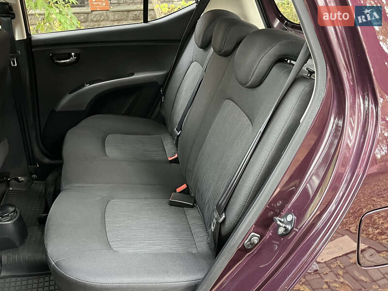 Хэтчбек Hyundai i10 2012 в Одессе фото 46 Хэтчбек Hyundai i10 2012 в Одессе