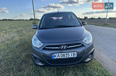 Хетчбек Hyundai i10 2013 в Полтаві